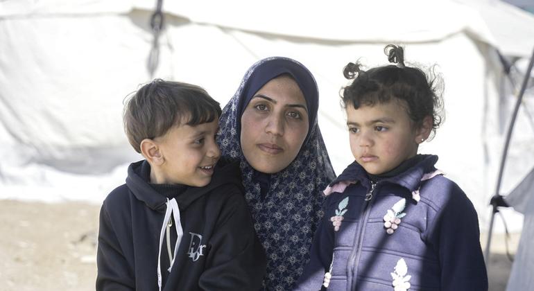 لا يوجد ما يمكن تسميته بالبيت: قوة أُم فلسطينية وسط شتاء غزة القارس