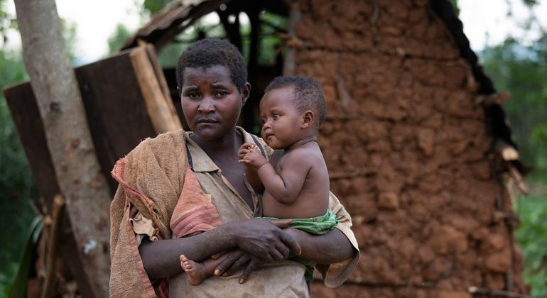 يتقاضى الكثير من الأشخاص الذين يعيشون في المناطق الريفية في بوروندي أقل من دولار أمريكي واحد يوميا للعمل في المزارع.