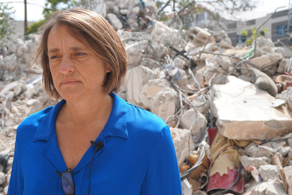 Lynn Hastings, coordinadora humanitaria en el territorio palestino ocupado, durante una visita a Gaza. (Foto de archivo).