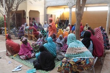 Au Mali, malgré les dangers dans les régions de Mopti et Gao, des femmes s'efforcent de construire la paix.