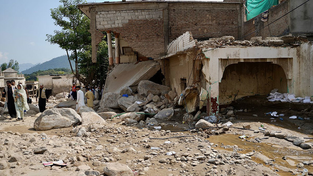 Les pluies incessantes de la mousson ont fait des ravages à travers le Pakistan.