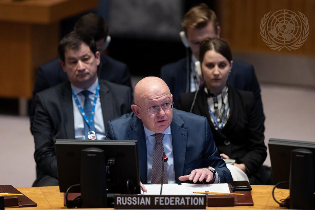 Vassily Nebenzia, Representante Permanente de la Federación de Rusia, interviene en la reunión del Consejo de Seguridad sobre el mantenimiento de la paz y la seguridad en Ucrania.