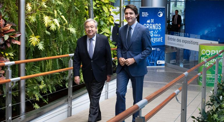 秘书长古特雷斯（左）在蒙特利尔生物圈会见加拿大总理特鲁多，这里是一个致力于环境的博物馆。