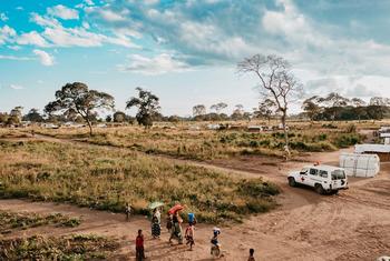 Cabo Delgado, Moçambique, uma clínica móvel de saúde apoiada pelo UNFPA visitando uma comunidade remota
