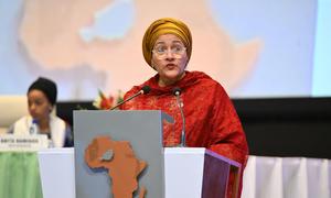 Deputy Secretary-General Amina Mohammed highlights the challenges facing the Sahel at a meeting in Niamey, Niger.