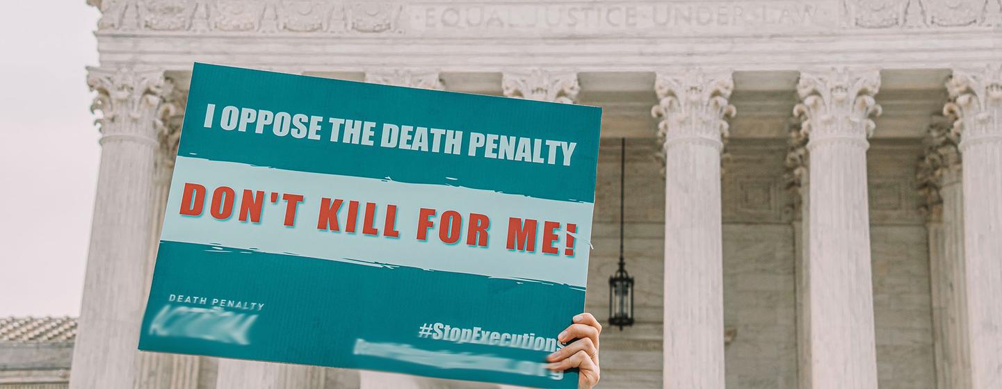 Une manifestation contre la peine de mort devant la Cour suprême des Etats-Unis à Washington.