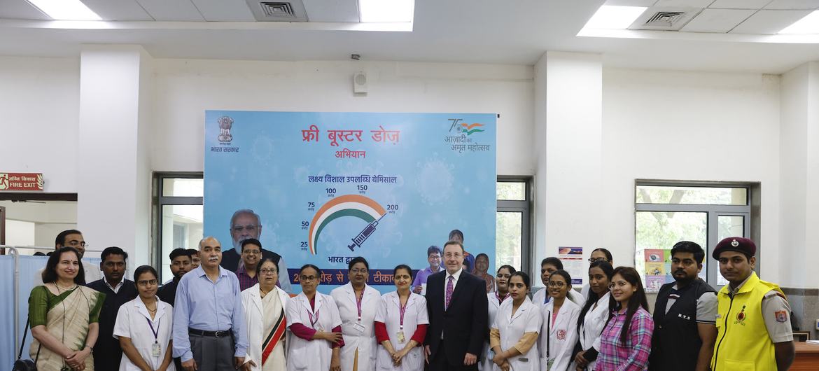 यूएनडीपी प्रशासक अख़िम श्टीनर ने अपनी भारत यात्रा के दौरान, देश की टीकाकरण सुविधाओं का जायज़ा लिया.