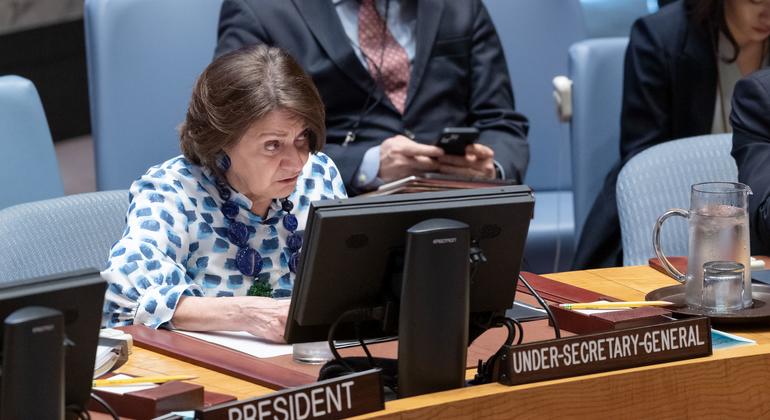Rosemary DiCarlo, Under-Secretary-General for Political and Peacebuilding Affairs, briefing the Security Council.