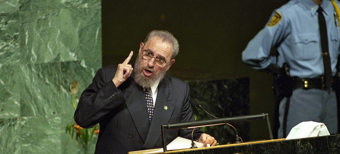 Antigo presidente cubano, Fidel Castro discursou na Cúpula do Milênio das Nações Unidas em 2000