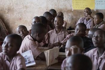 Estudiantese de una escuela en Kilifi, Kenya.