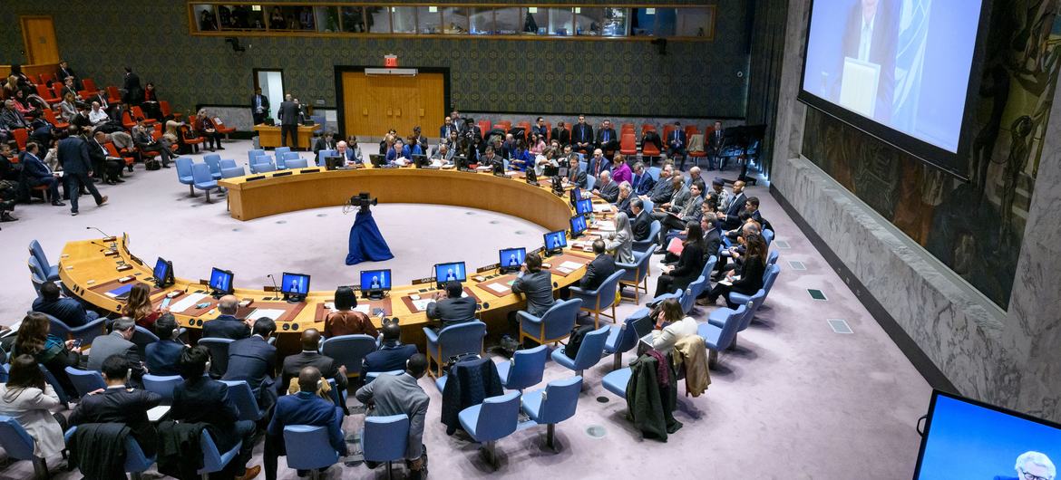 مجلس الأمن الدولي يعقد اجتماعا وزاريا حول الوضع في الشرق الأوسط، بما فيه القضية الفلسطينية.
