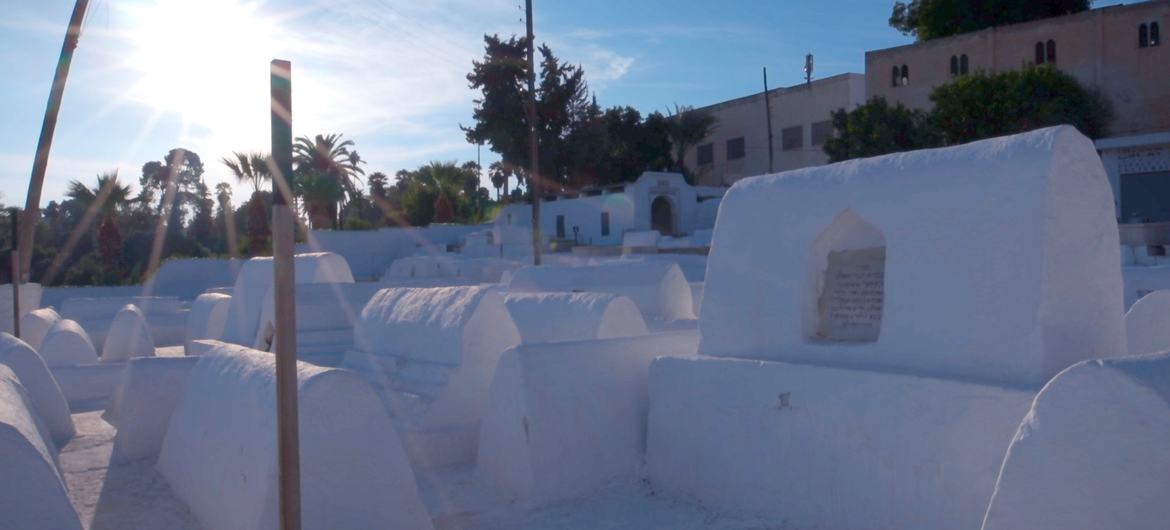 फ़ेज़, मोरक्को का यहूदी क़ब्रिस्तान.