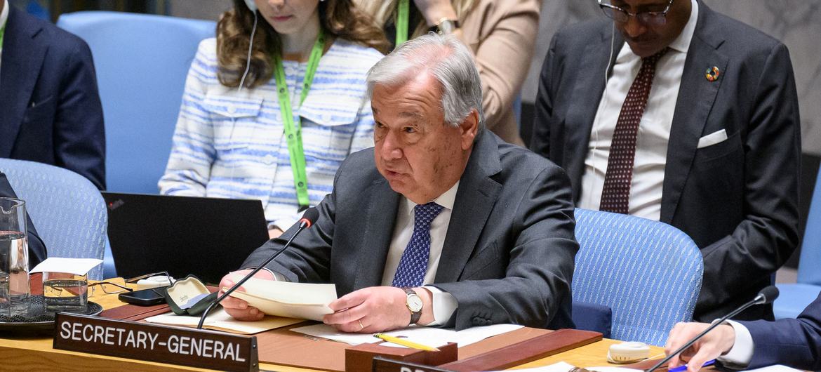 O Secretário-Geral da ONU, António Guterres, discursa na reunião do Conselho de Segurança sobre a situação no Oriente Médio, incluindo a questão palestina.