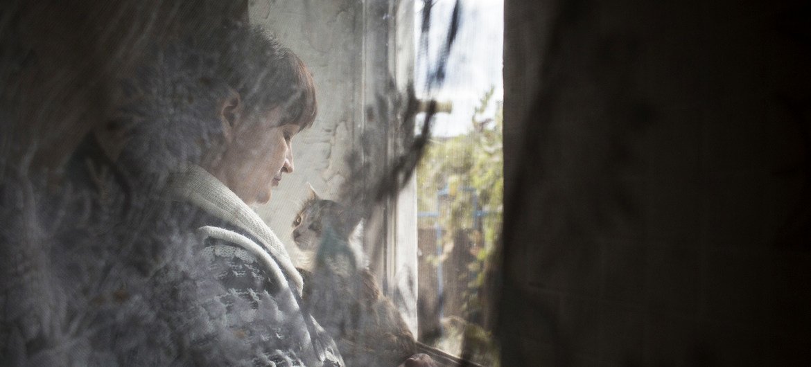 Во время пандемии коронавируса число поступавших от украинок жалоб на домашнее насилие резко возросло. Тенденция роста показателей насилия против женщин и девочек сохранилась после полномасштабного вторжения РФ на территорию Украины.