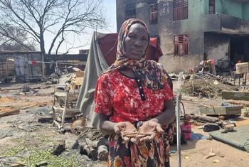 Une femme déplacée dans la région soudanaise du Darfour occidental en raison des combats.