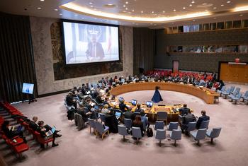 Karim Khan (on screen), Prosecutor of the International Criminal Court (ICC), briefs members UN Security Council on the Sudan and South Sudan.