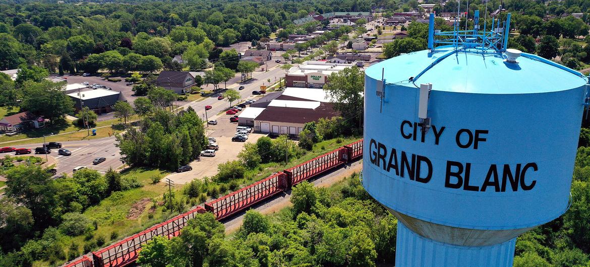 World News in Brief: El Fasher siege latest, shock at Michigan church attack, violent crackdown on Madagascar protests