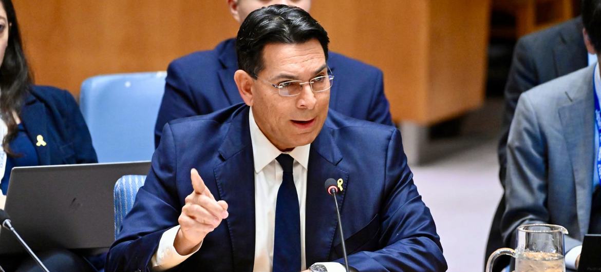 L'ambassadeur d'Israël Danny Danon s'adresse au Conseil de sécurité lors d'une réunion sur la situation au Moyen-Orient, y compris la question palestinienne.