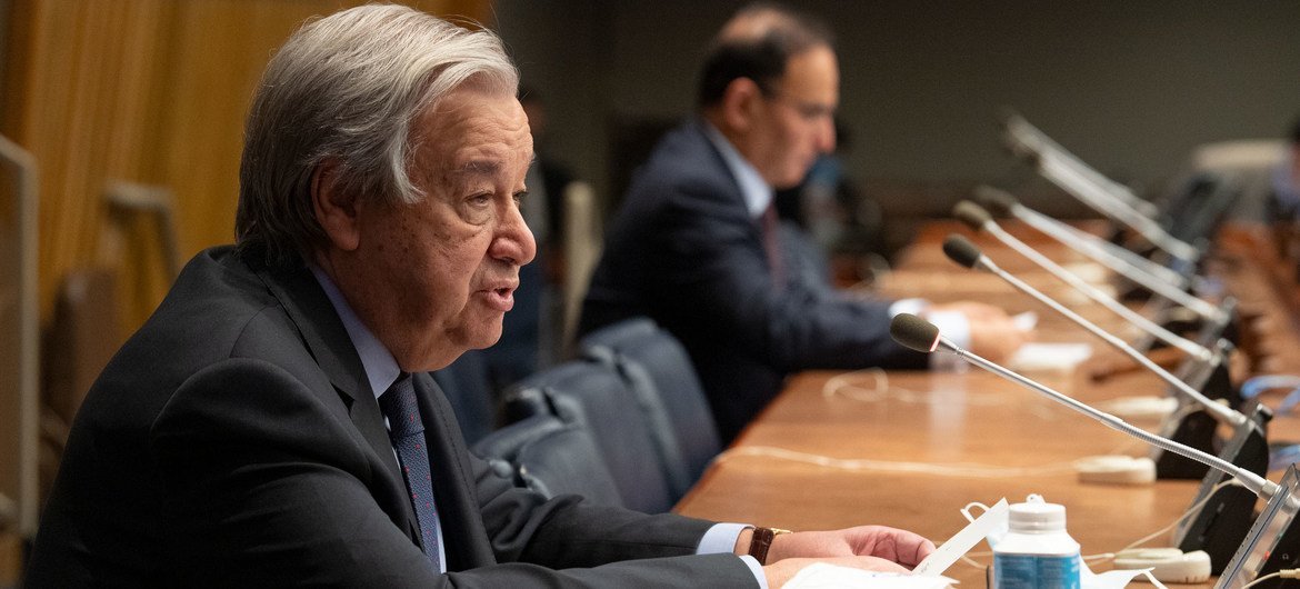 O secretário-geral António Guterres acredita que o lançamento pode desencadear uma escalada significativa de tensões na região e fora dela.