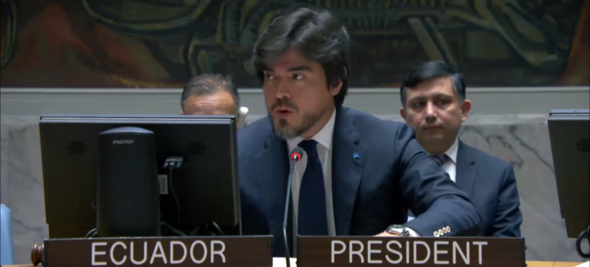 José Javier De La Gasca, Ambassador and Permanent Representative of Ecuador, addresses the Security Council.