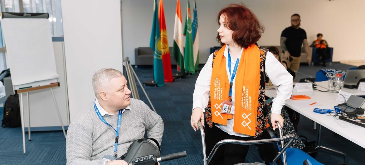 Страны Центральной Азии разработали дорожную карту действий по защите женщин с инвалидностью от насилия.