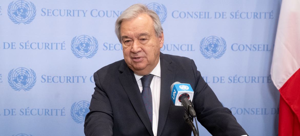 Le Secrétaire général António Guterres informe la presse de la situation à Gaza.