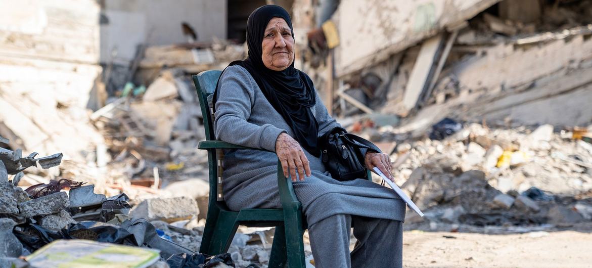 Nadia, née en 1947 à Tyr,au Liban, a vécu les guerres qui ont affecté le pays.