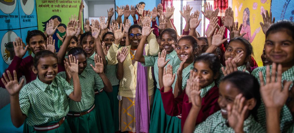 A teacher in India leads an awareness class about menstrual and general hygiene to her students. (file)