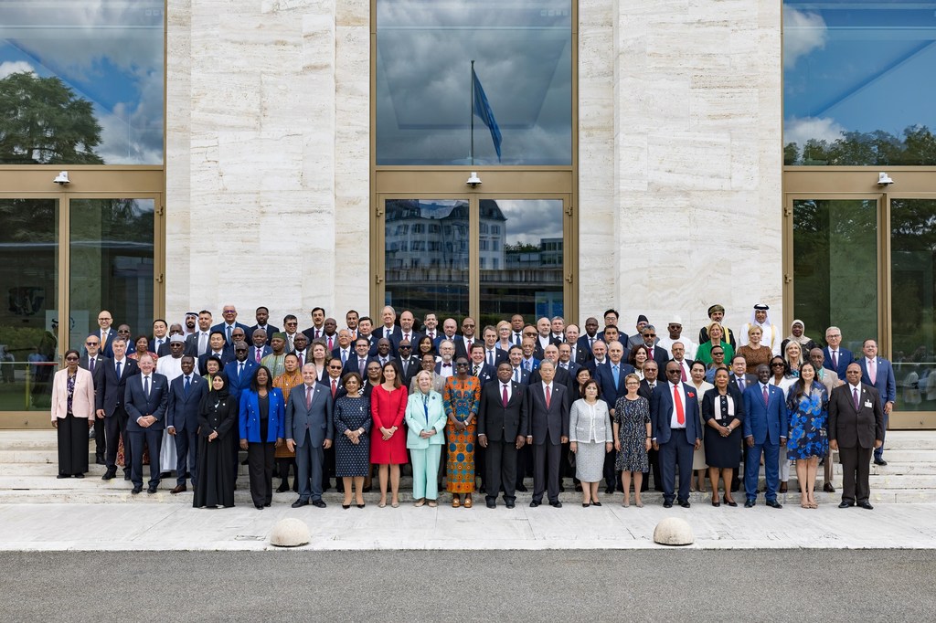 Maspika wa Bunge wakiwa katika picha ya pamoja kwenye mlango wa Ukumbi wa Baraza Kuu la Umoja wa Mataifa, Geneva, Uswisi - 30 Jul 2025. (Maktaba)