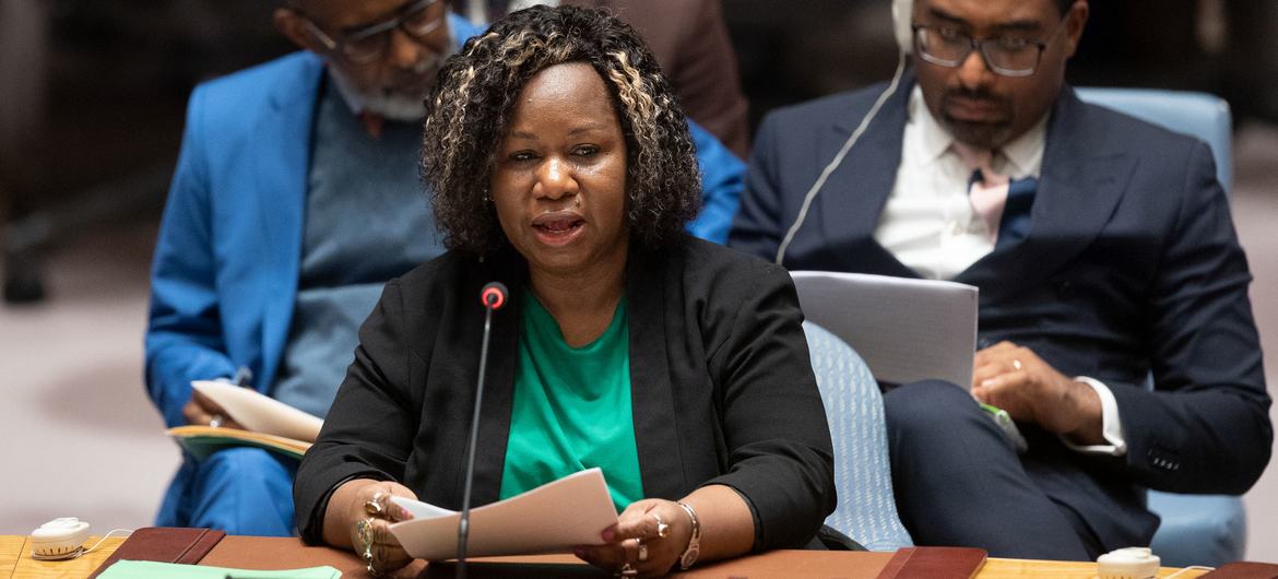 بينتو كيتا، الممثلة الخاصة للأمين العام في جمهورية الكونغو الديمقراطية ورئيسة بعثة منظمة الأمم المتحدة لتحقيق الاستقرار في جمهورية الكونغو الديمقراطية، تقدم إحاطة إلى اجتماع مجلس الأمن.