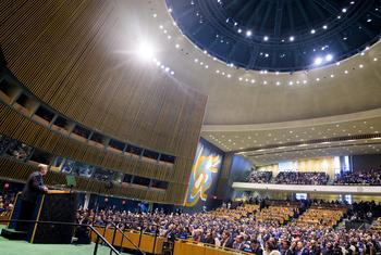 यूएन महासचिव एंतोनियो गुटेरेश, महासभा के 80वें सत्र में जनरल डिबेट के उदघाटन को सम्बोधित कर रहे हैं.