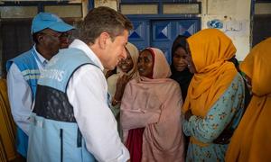 Under-Secretary General for humanitarian affairs and Emergency Relief Coordinator Tom Fletcher meeting with displaced people at El Genina, Darfur.