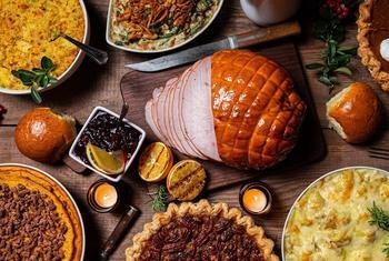 تہواروں اور دعوتوں میں اتنا کھانا تیار کریں جتنے مہمان مدعو ہیں۔