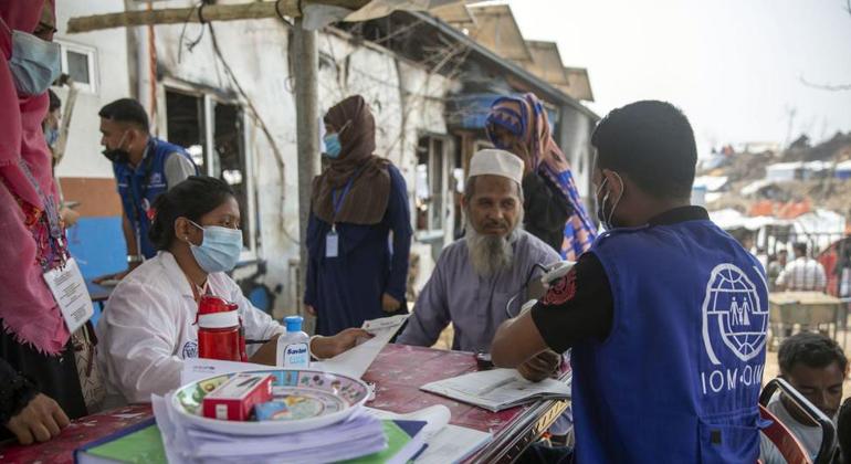 La OIM presta asistencia médica a los refugiados rohingya recién llegados.