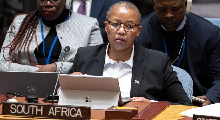 Ambassador Mathu Joyini of South Africa addresses the Security Council meeting on the situation in the Middle East, including the Palestinian question.