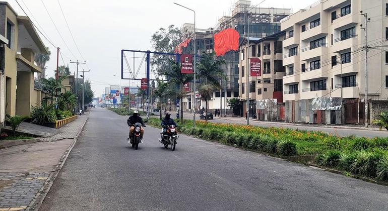 Las calles del centro de Goma, normalmente bulliciosas, permanecen prácticamente desiertas.