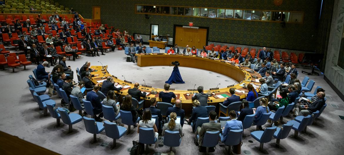 A wide view of the UN Security Council meets on the situation in the Middle East.