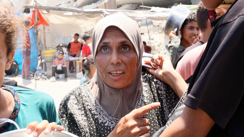 Um Rami fue desplazada del barrio de Zaytoun, en el este de la ciudad de Gaza, a sus áreas occidentales.