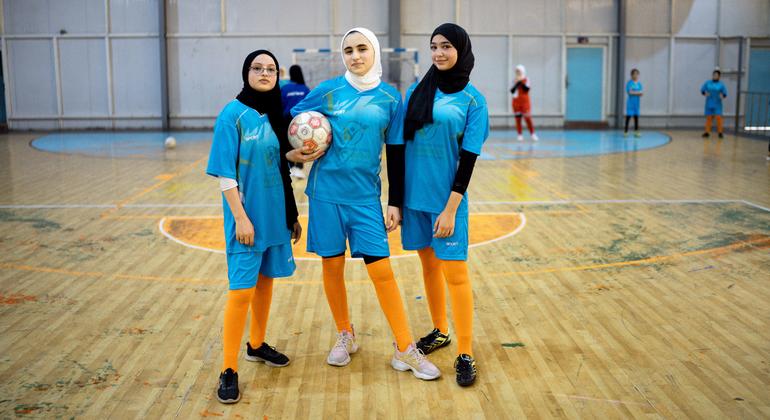 Хадиль, Рама и Зубайда являются местными знаменитостями в Мосуле и вдохновили многих молодых женщин и девушек заняться спортом.