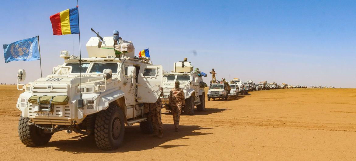 UN peacekeepers from Chad arrive in Gao bringing an end to the UN's presence in the Kidal region of northern Mali.