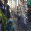 گرفتاریوں اور ملک بدری سے بچنے کے لیے بلوچستان کے سرحدی علاقے چمن میں افغان خاندان مہاجر کیمپ چھوڑ رہے ہیں۔