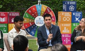 UN Assistant Secretary-General for Youth Affairs, Dr. Felipe Paullier in conversation with the young change makers.