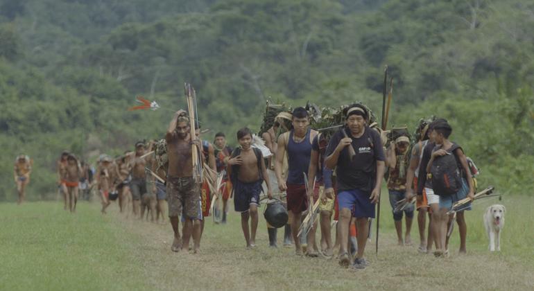 Cineasta brasileiro exibe filme sobre sabedoria do povo Yanomami