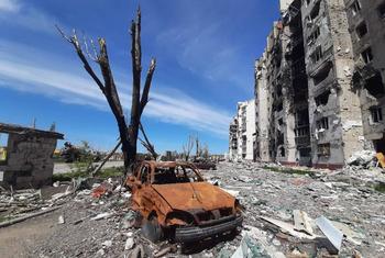La ville ukrainienne de Marioupol a été largement détruite.