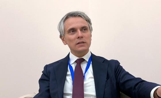 Заместитель Исполнительного секретаря Европейской экономической комиссии ООН (ЕЭК ООН) Дмитрий Марьясин.