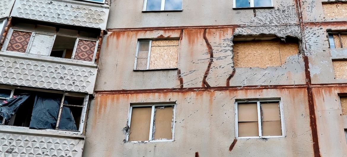 В течение первых 17 дней июня в Украину было запущено по меньшей мере 3340 беспилотнников и 135 ракет. 