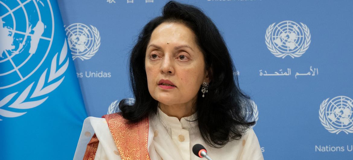 Ambassador Ruchira Kamboj of India and Chair of the UN Security Council Counter-Terrorism Committee, briefs journalists at a press conference.