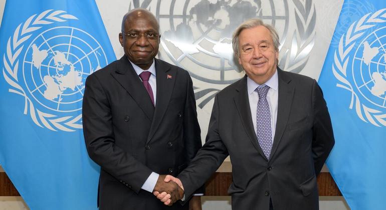 Secretário-Geral reúne-se com ministro de Relações Exteriores de Angola.