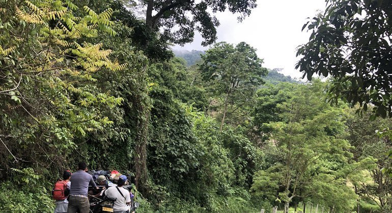 Campesinos en la zona del Cañón de las Hermosas, Colombia