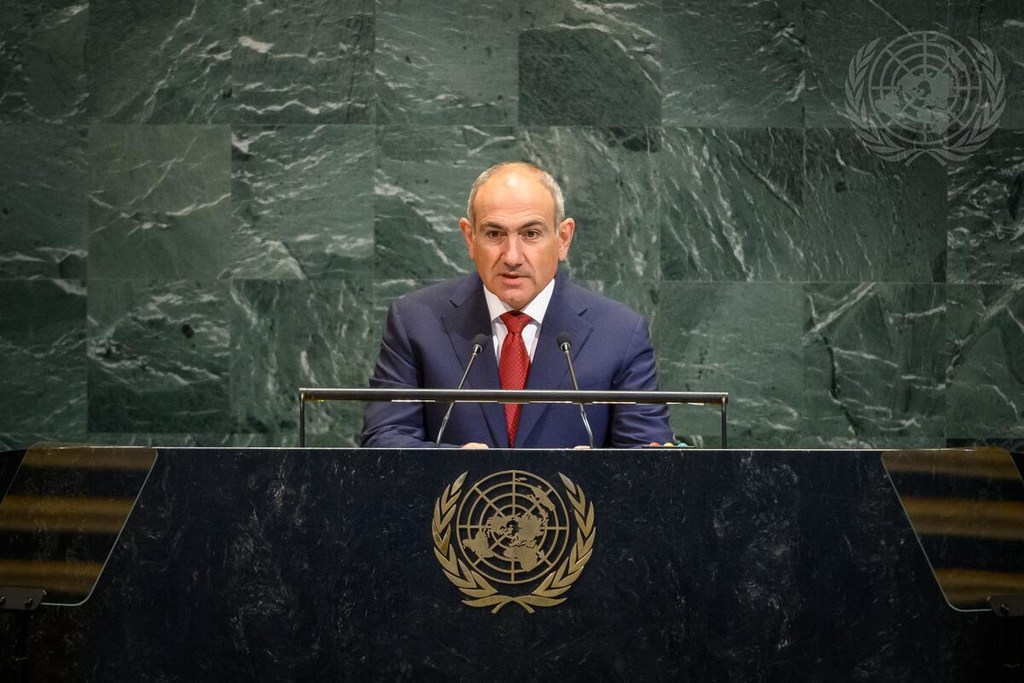 Премьер-министр Армении Никол Пашинян выступает на общих дебатах Генассамблеи ООН.